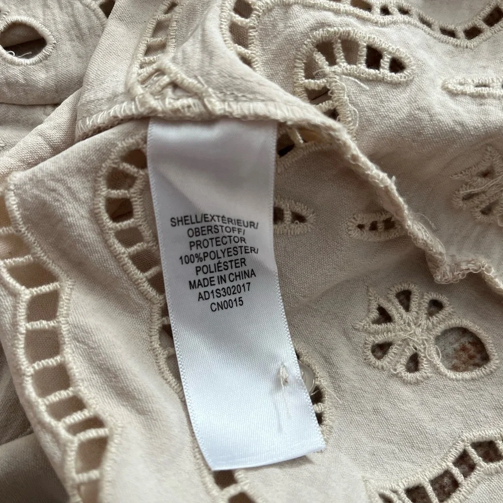 Adrianna Papell Cream Puff Sleeve Top - Picture 6 of 6